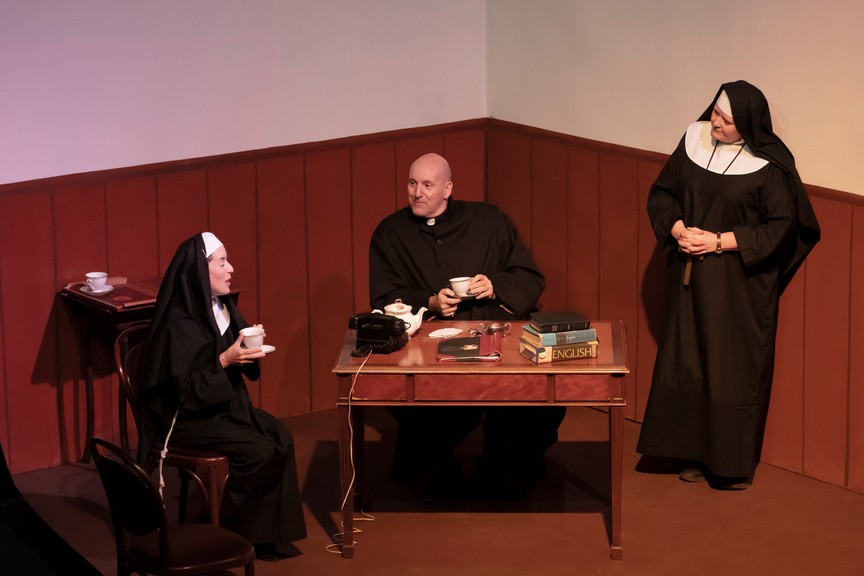 4 Doubt Cast 1.jpg